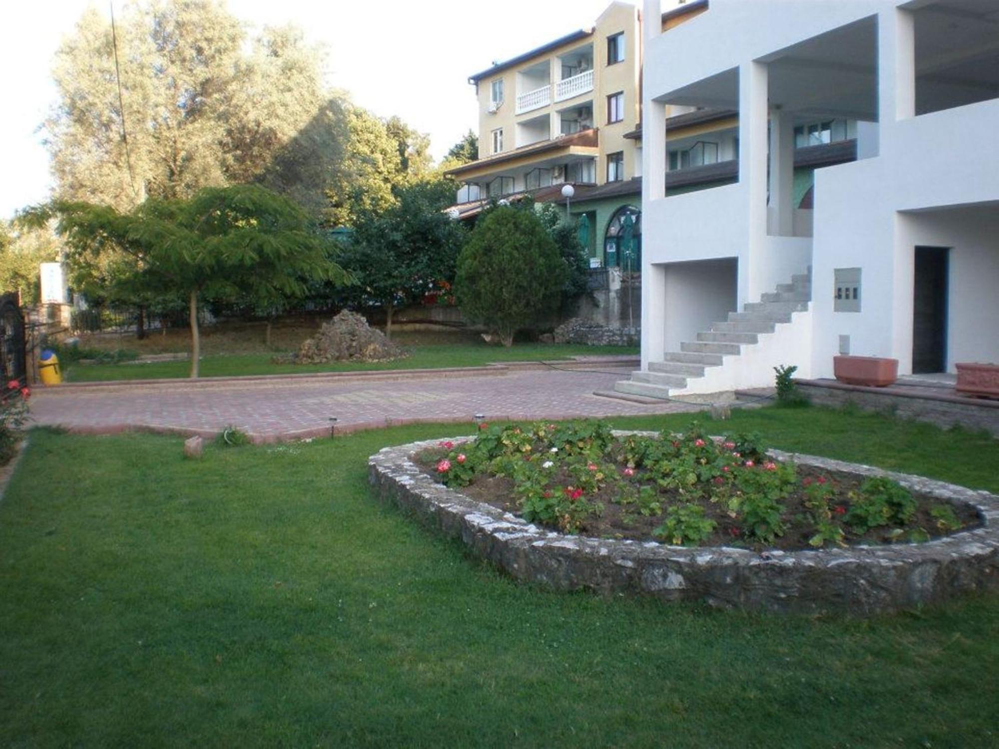 Stupar Apartmani Dojran Exterior foto